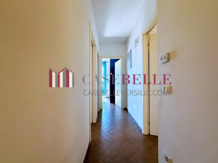 Immagine 35 di Casa indipendente in vendita  a Camaiore