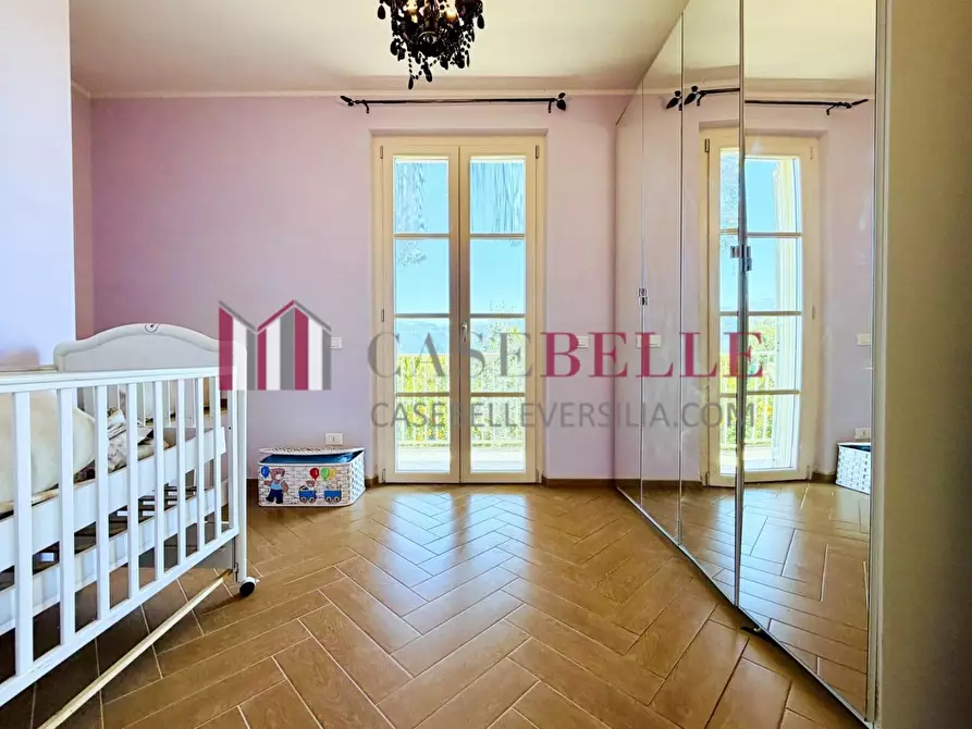 Immagine 52 di Casa indipendente in vendita  a Camaiore