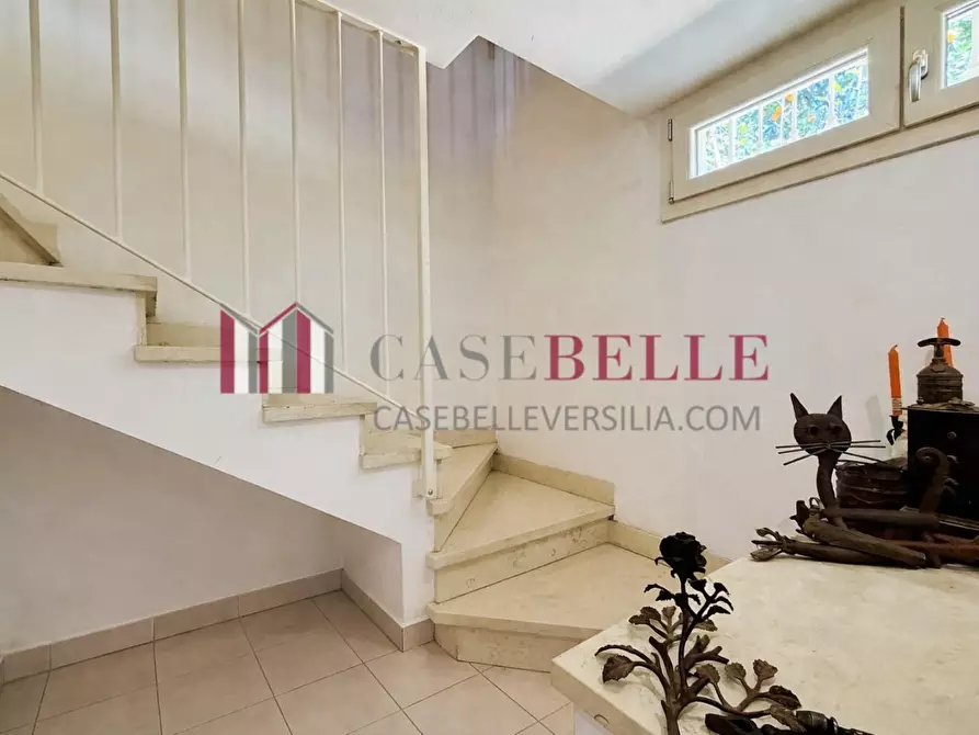 Immagine 28 di Casa indipendente in vendita  a Camaiore