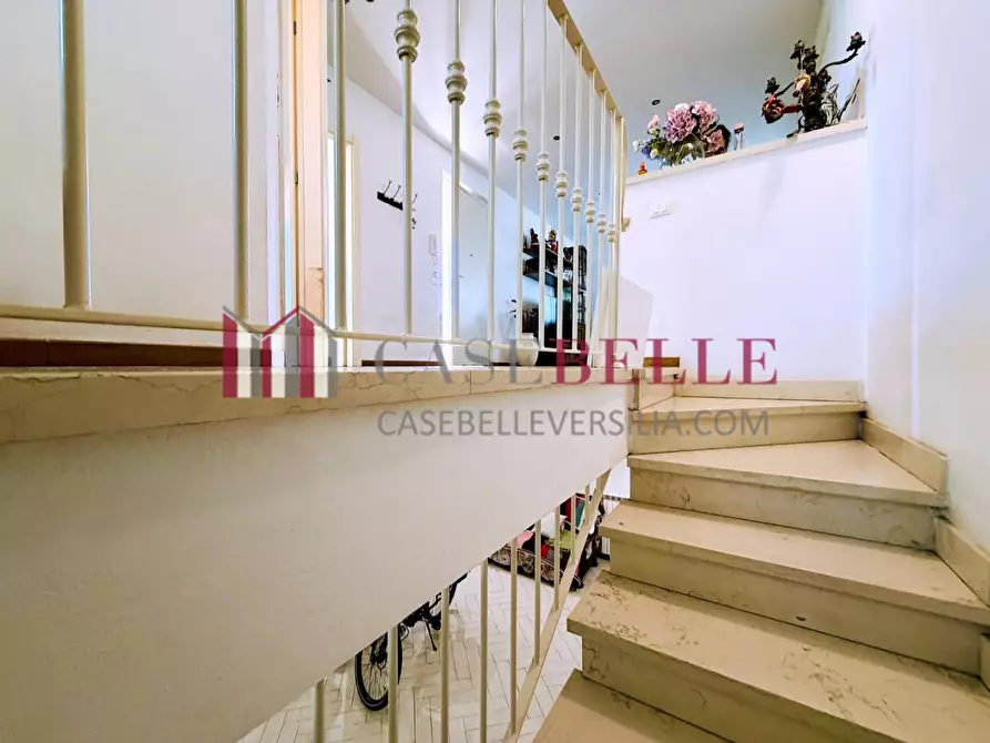 Immagine 30 di Casa indipendente in vendita  a Camaiore