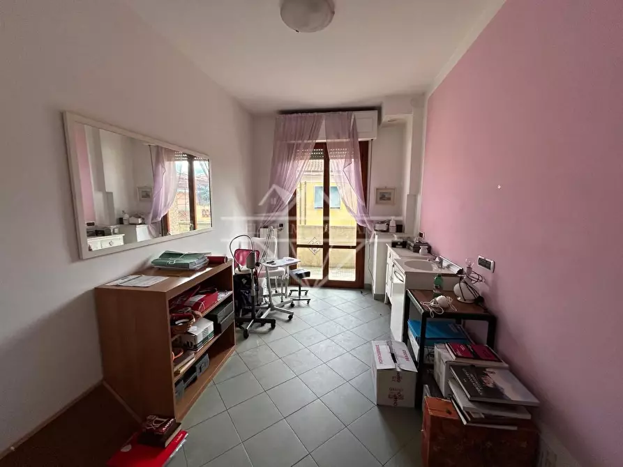 Immagine 3 di Appartamento in vendita  a Castelnuovo Magra