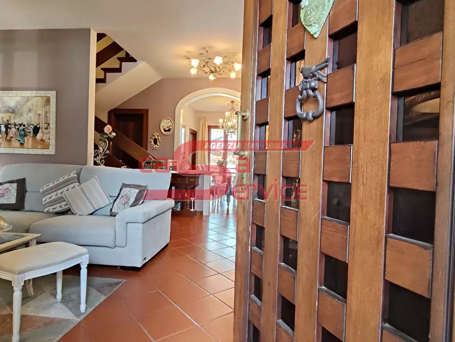 Immagine 2 di Villetta a schiera in vendita  a Montecatini Terme