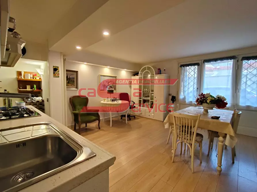 Immagine 10 di Villetta a schiera in vendita  a Montecatini Terme