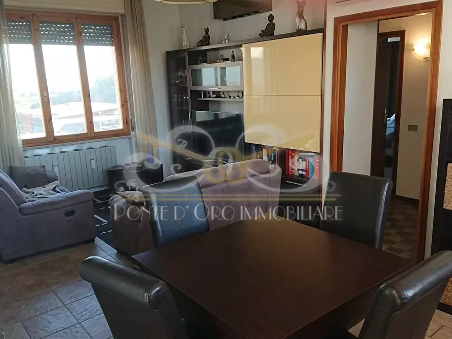 Immagine 9 di Appartamento in vendita  a Vecchiano