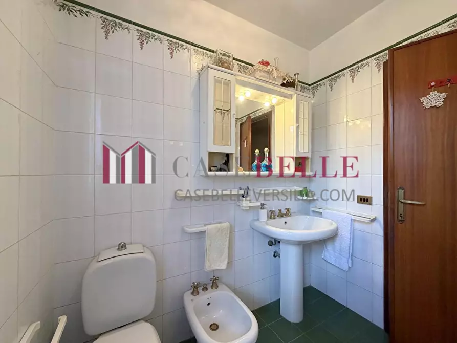 Immagine 31 di Casa bifamiliare in vendita  a Camaiore