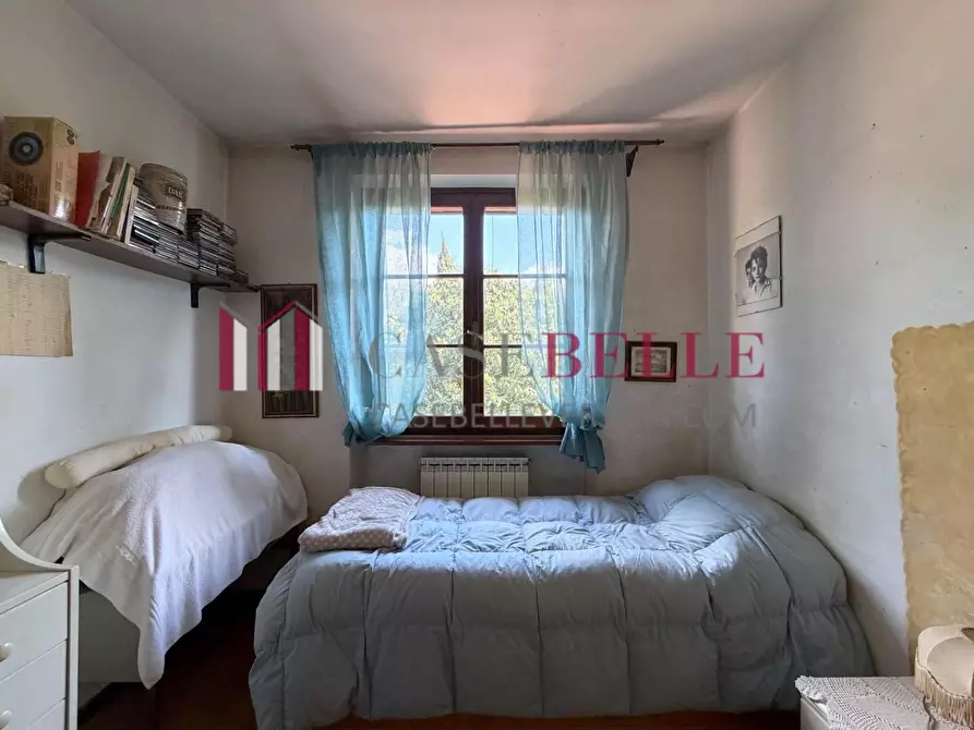 Immagine 23 di Casa bifamiliare in vendita  a Camaiore