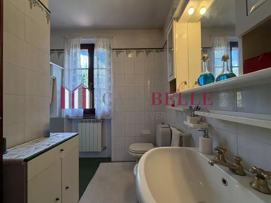 Immagine 29 di Casa bifamiliare in vendita  a Camaiore