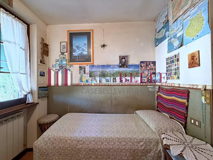 Immagine 34 di Casa bifamiliare in vendita  a Camaiore