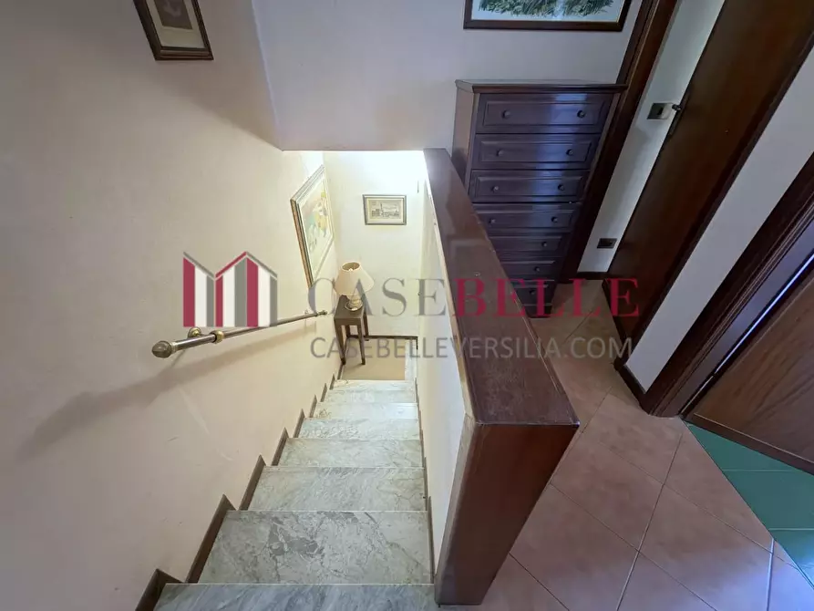 Immagine 36 di Casa bifamiliare in vendita  a Camaiore