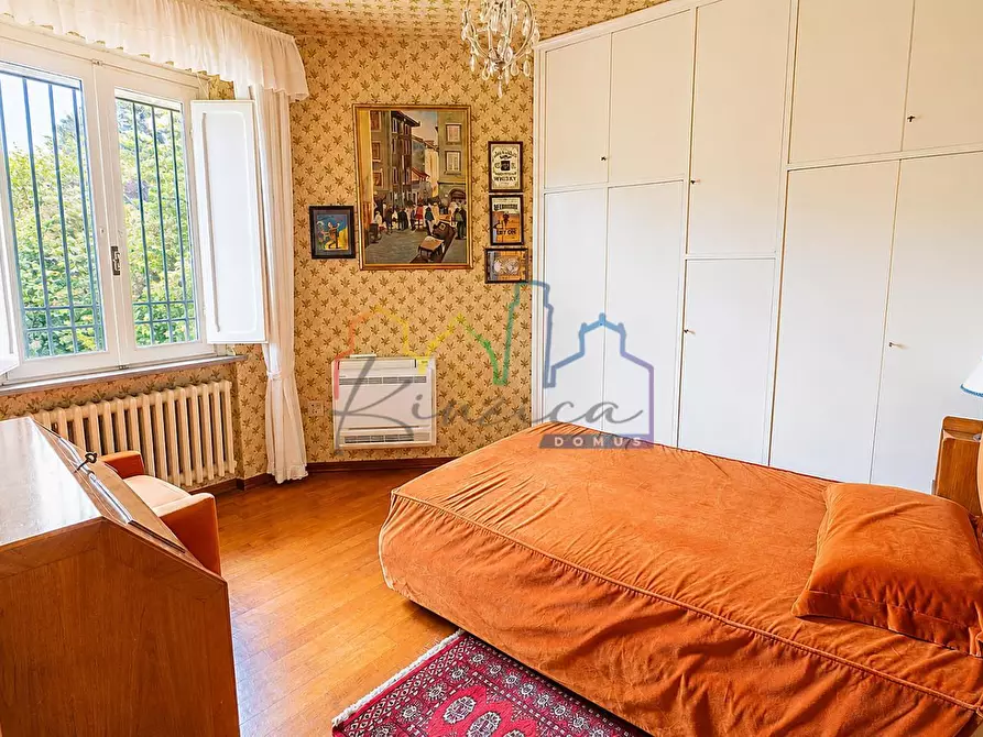 Immagine 31 di Villa in vendita  a Livorno