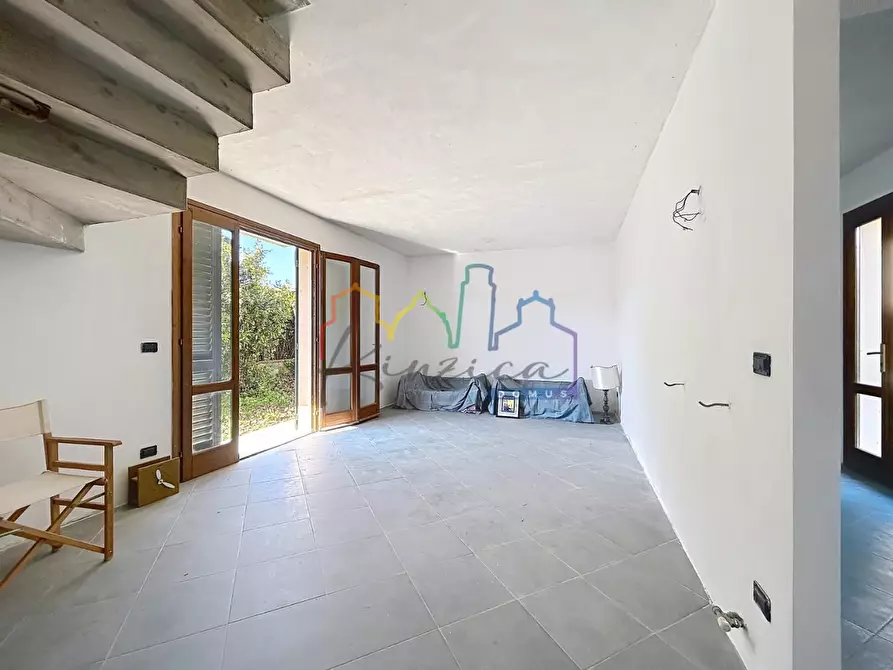 Immagine 2 di Casa indipendente in vendita  a San Giuliano Terme