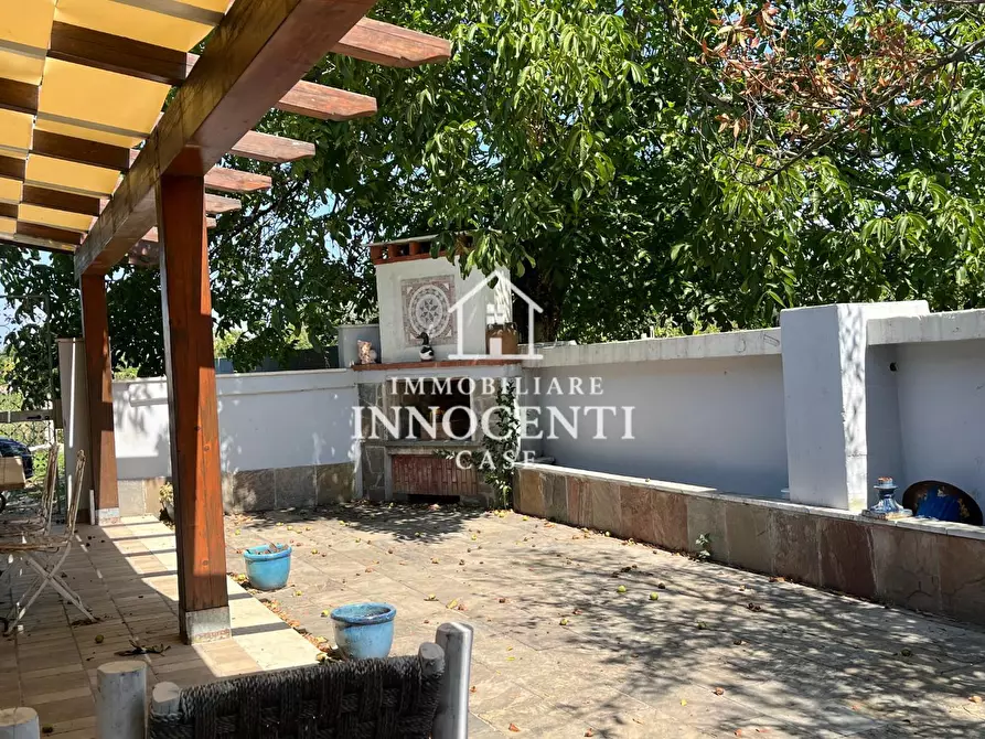 Immagine 4 di Casa indipendente in vendita  a Massa