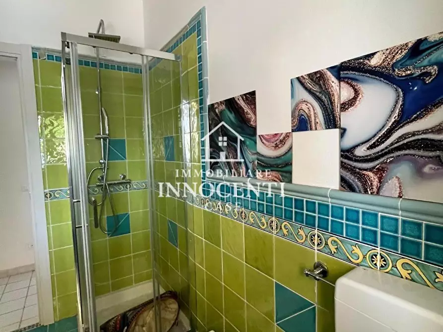 Immagine 17 di Casa indipendente in vendita  a Massa