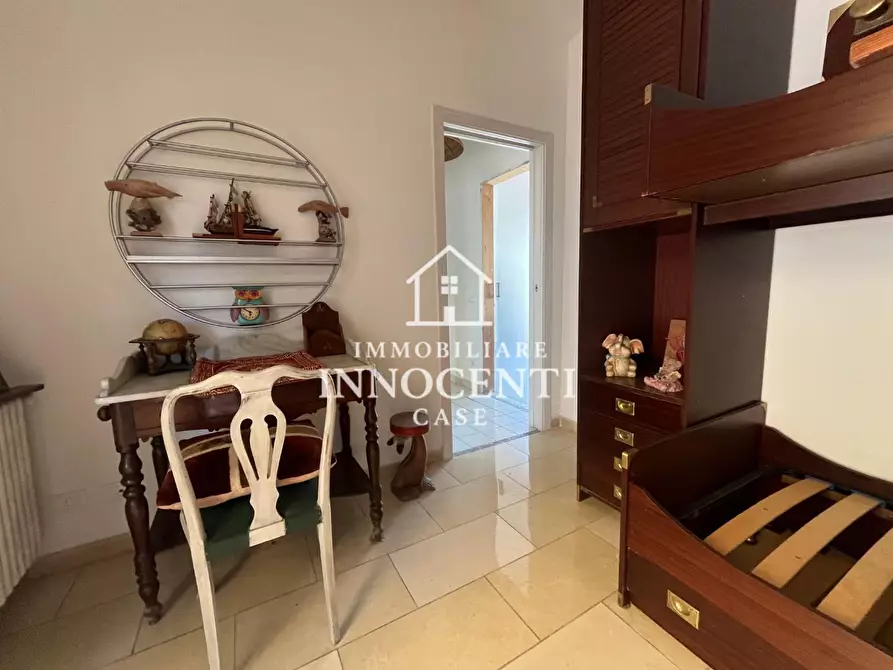 Immagine 12 di Casa indipendente in vendita  a Massa