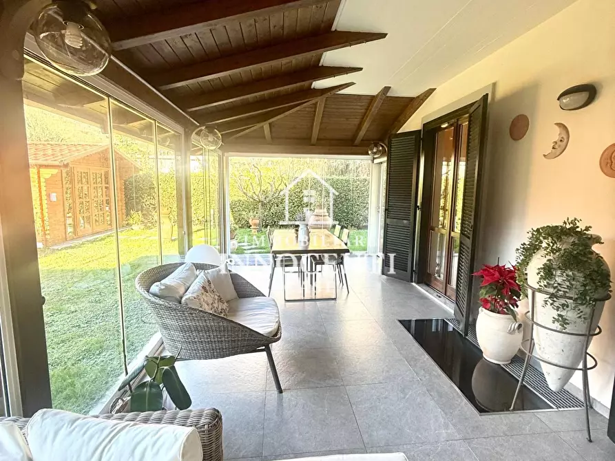 Immagine 5 di Villetta a schiera in vendita  a Massa