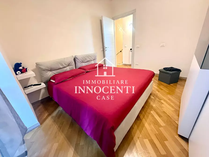 Immagine 28 di Villetta a schiera in vendita  a Massa