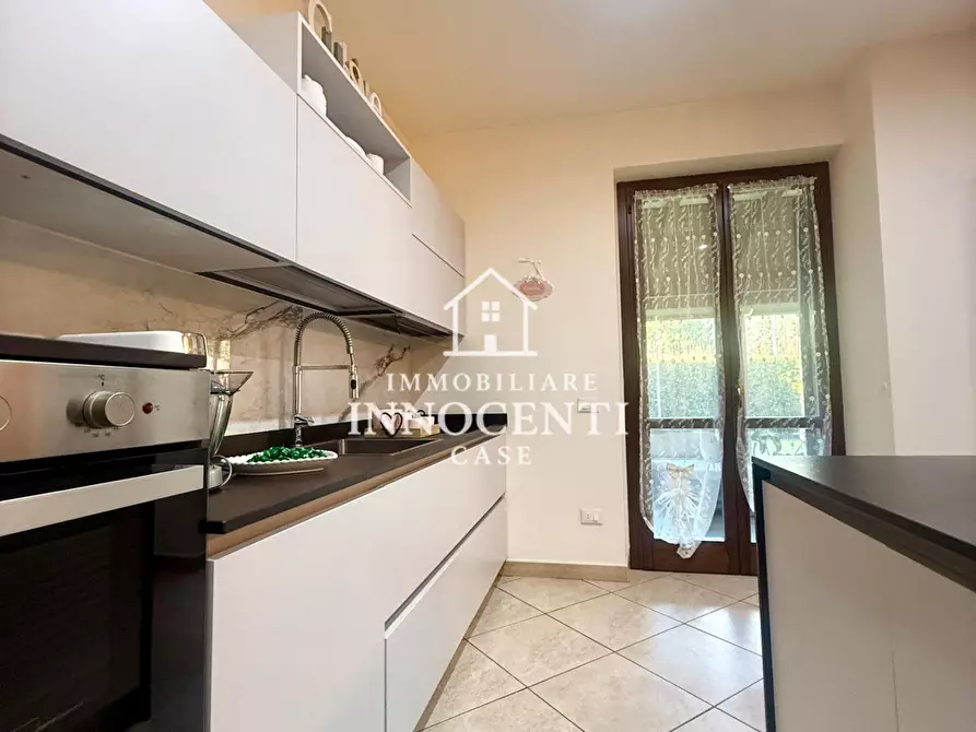 Immagine 17 di Villetta a schiera in vendita  a Massa