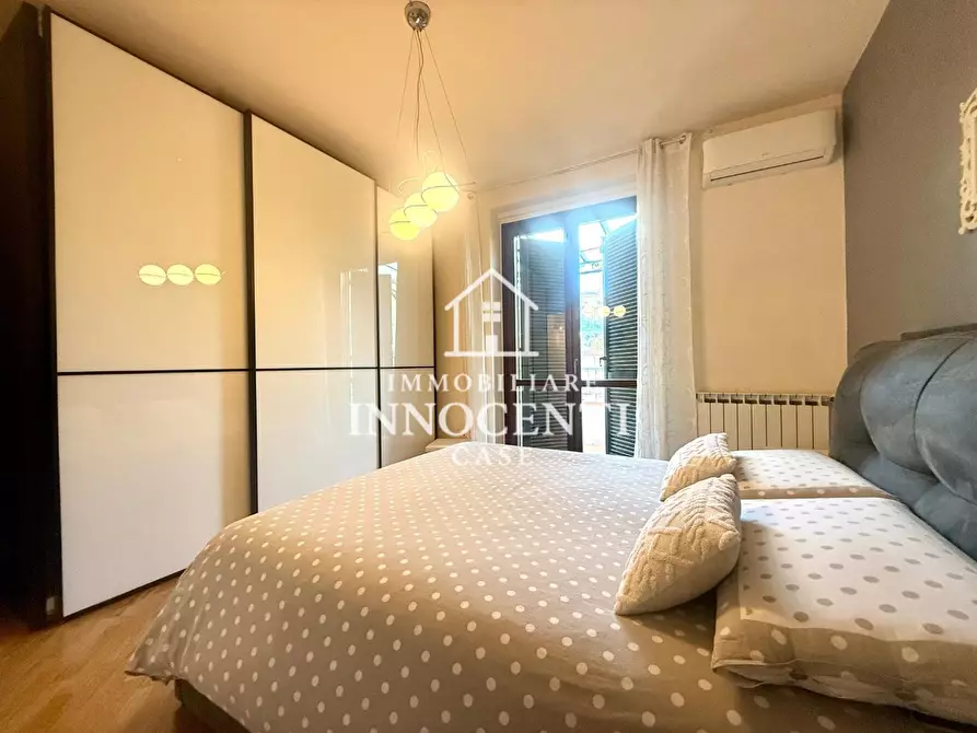 Immagine 26 di Villetta a schiera in vendita  a Massa