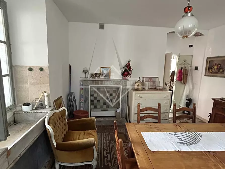 Immagine 18 di Appartamento in vendita  a Carrara