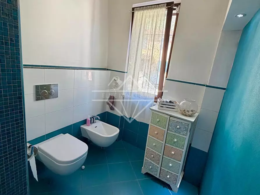 Immagine 14 di Appartamento in vendita  a Carrara