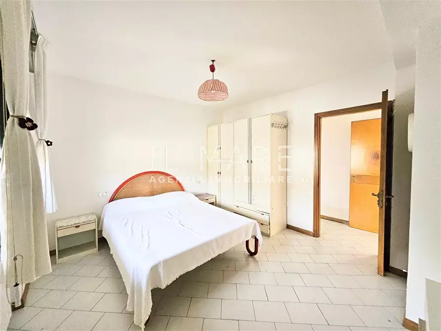 Immagine 13 di Appartamento in vendita  a Massa