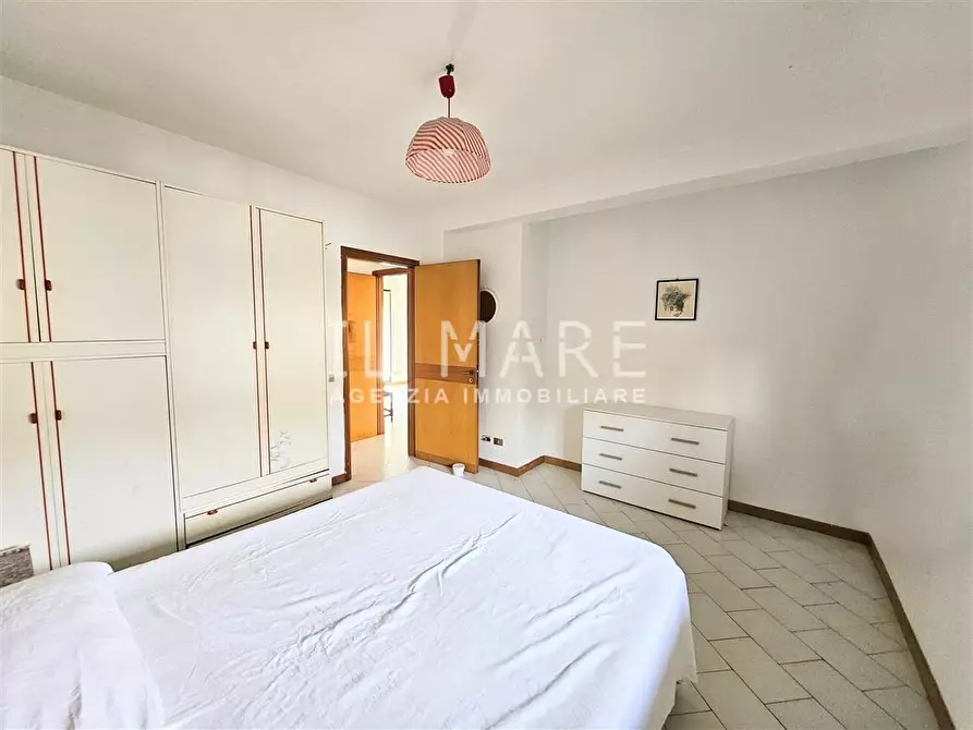 Immagine 14 di Appartamento in vendita  a Massa