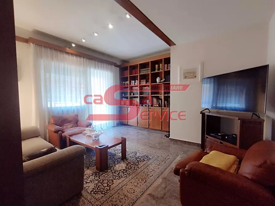 Immagine 15 di Appartamento in vendita  a Montecatini Terme