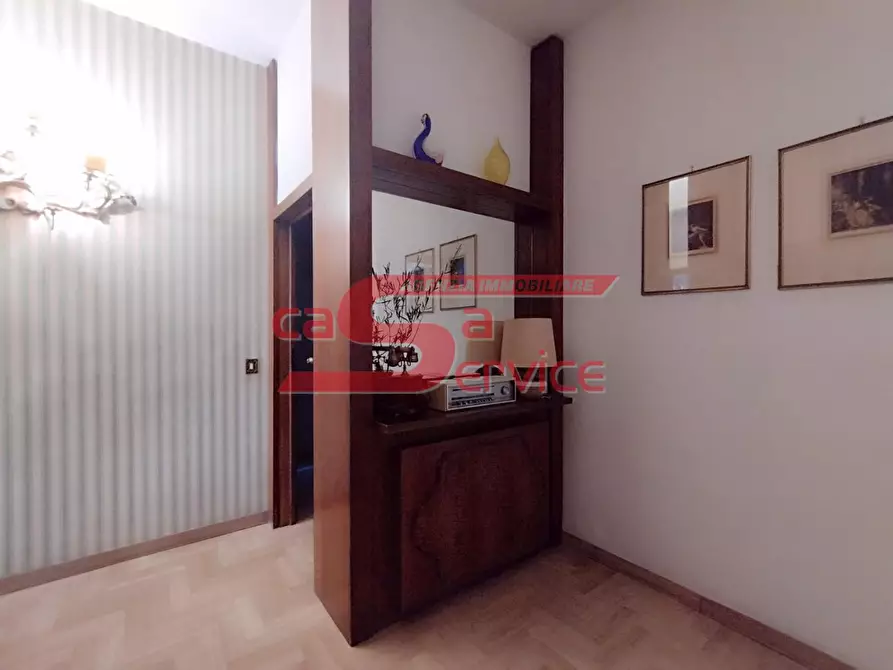 Immagine 2 di Appartamento in vendita  a Montecatini Terme