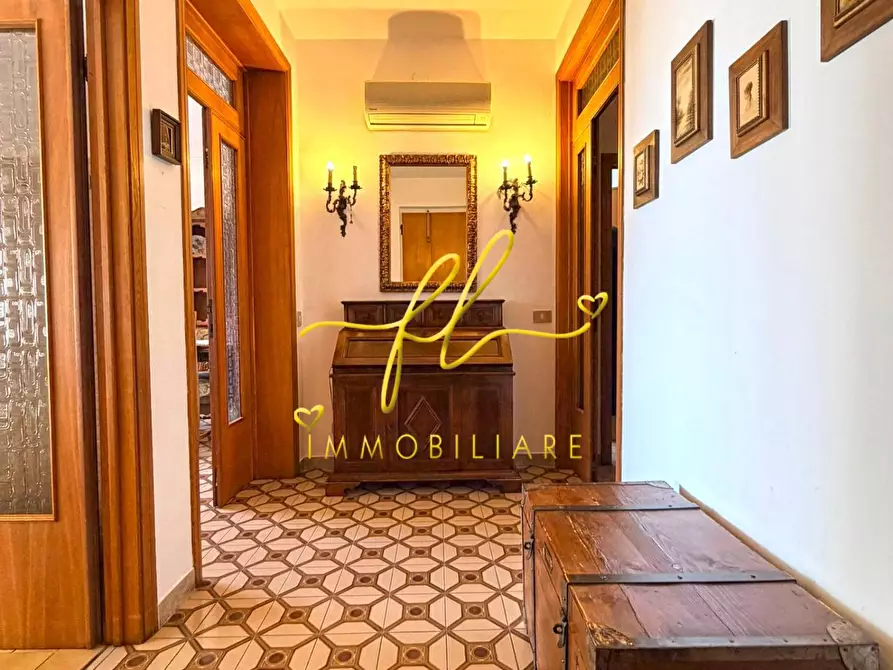 Immagine 11 di Appartamento in vendita  a Cecina