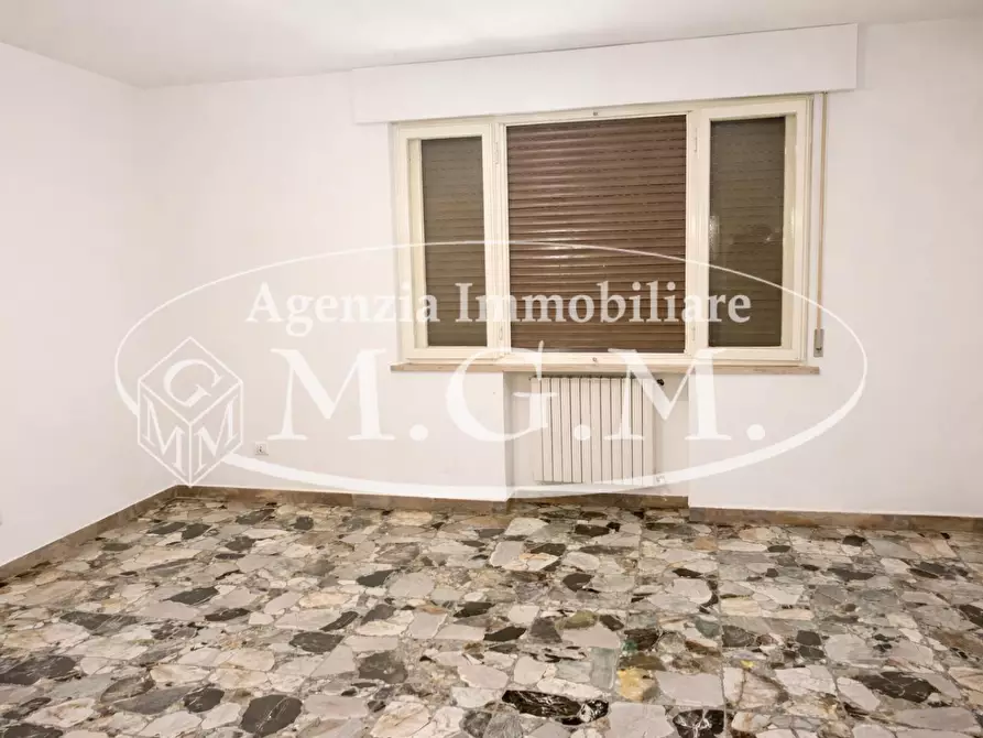 Immagine 6 di Appartamento in affitto  a Pontedera