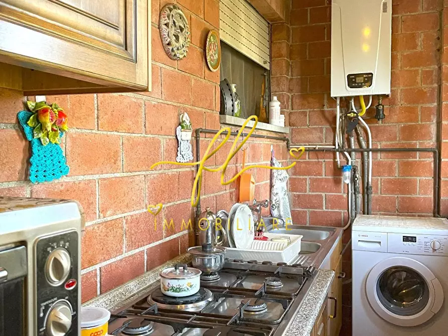 Immagine 7 di Appartamento in vendita  a Suvereto