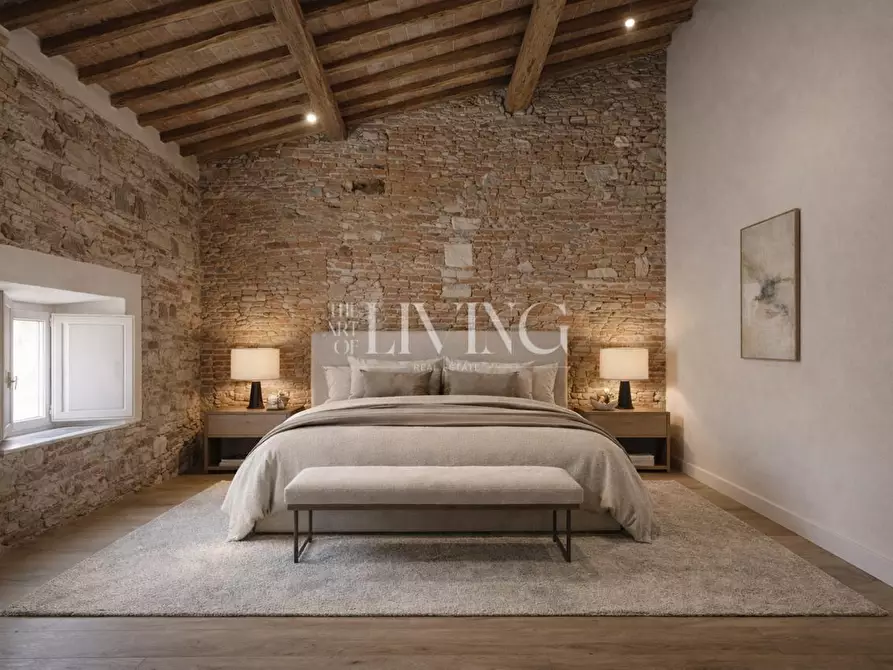 Immagine 4 di Appartamento in vendita  a Lucca