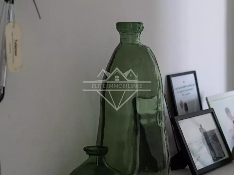 Immagine 47 di Appartamento in vendita  a Carrara