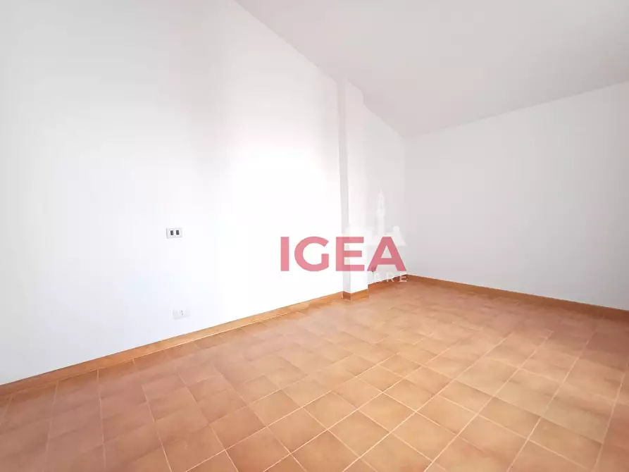 Immagine 21 di Mansarda in vendita  a Siena