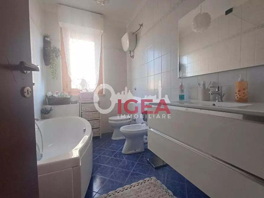 Immagine 14 di Appartamento in vendita  a Colle Di Val D'elsa