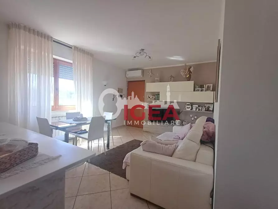 Immagine 9 di Appartamento in vendita  a Colle Di Val D'elsa