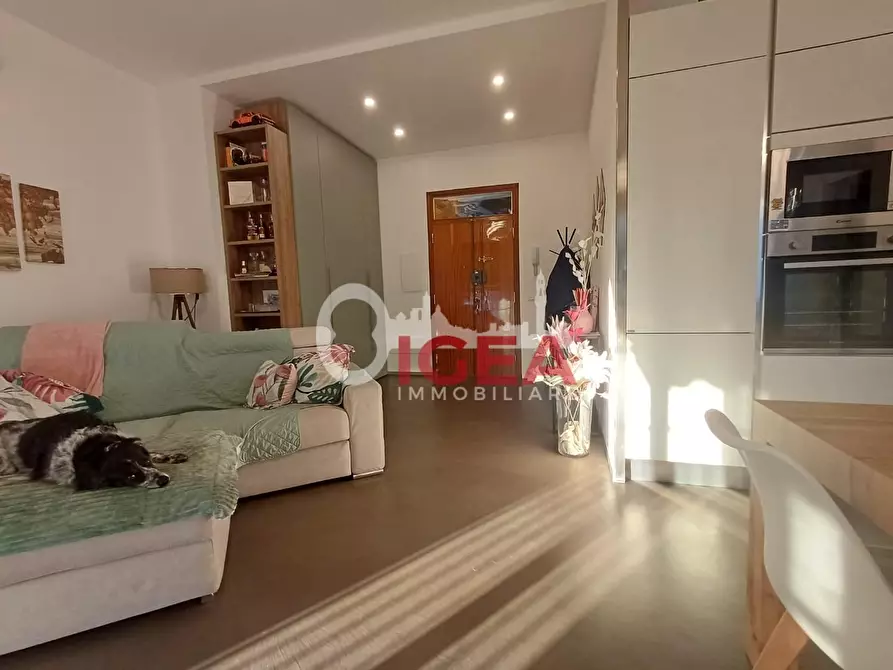 Immagine 3 di Appartamento in vendita  a Siena
