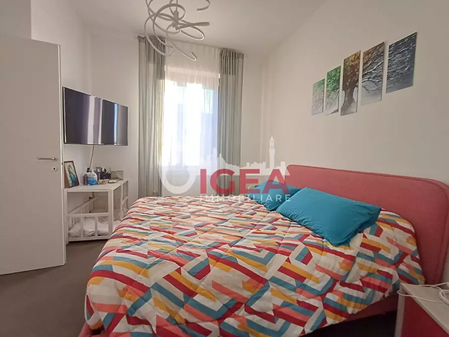 Immagine 21 di Appartamento in vendita  a Siena