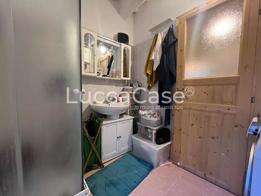 Immagine 13 di Terratetto in vendita  a Lucca