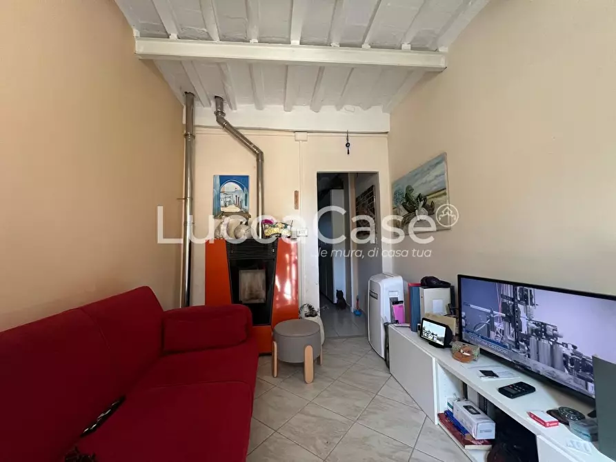 Immagine 3 di Terratetto in vendita  a Lucca