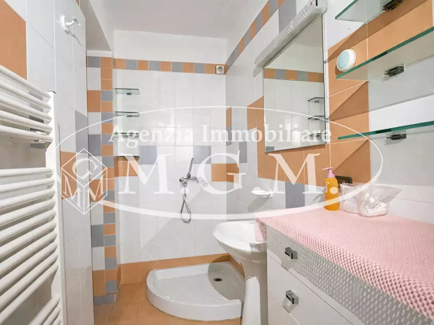 Immagine 7 di Appartamento in vendita  a Pontedera