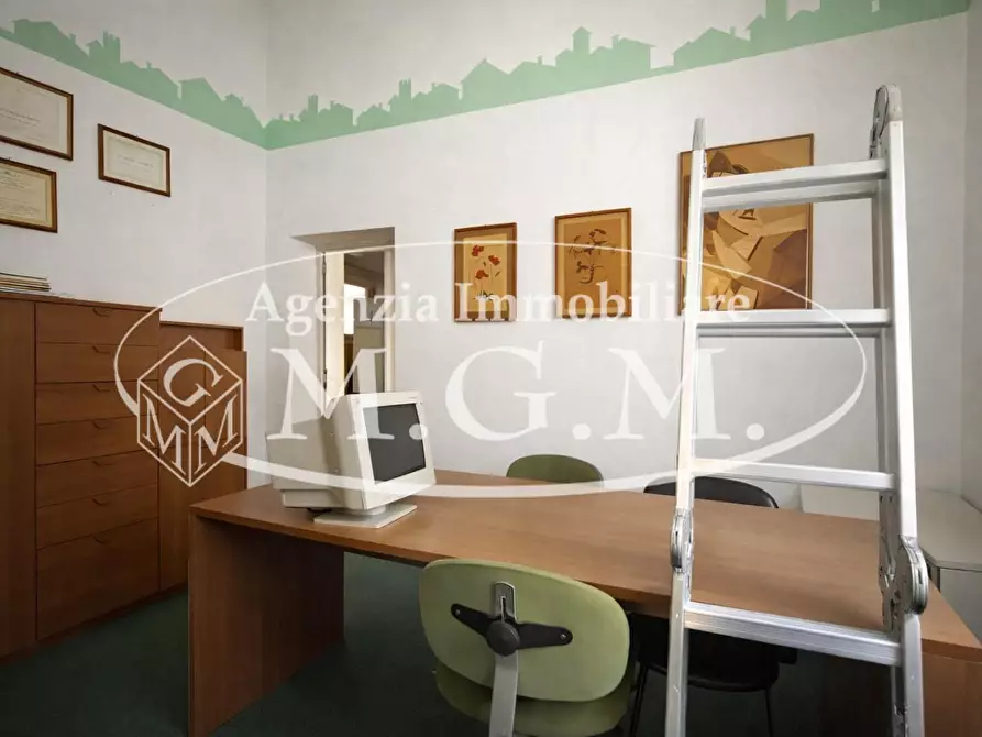 Immagine 10 di Appartamento in vendita  a Pontedera