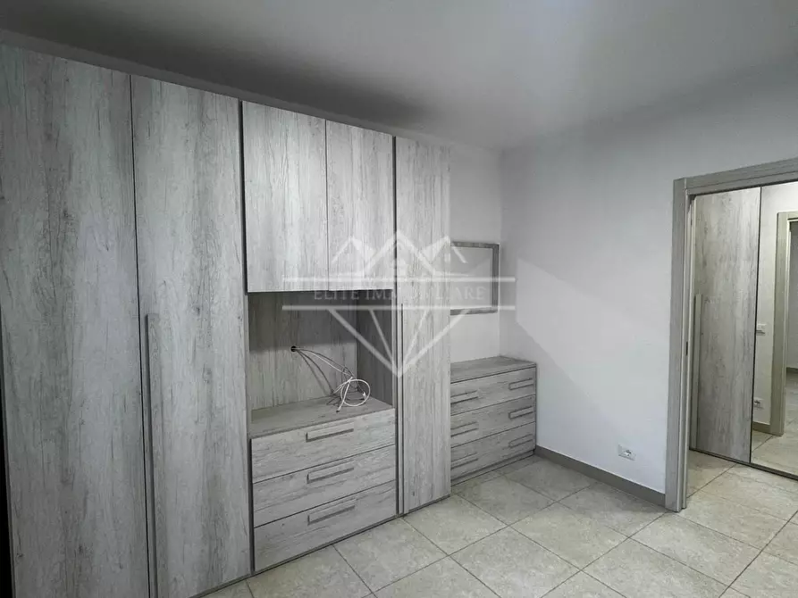 Immagine 4 di Appartamento in affitto  a Massa