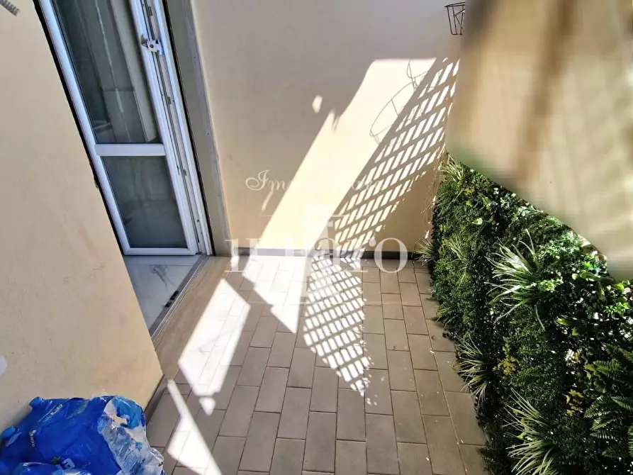 Immagine 18 di Appartamento in vendita  a Campi Bisenzio