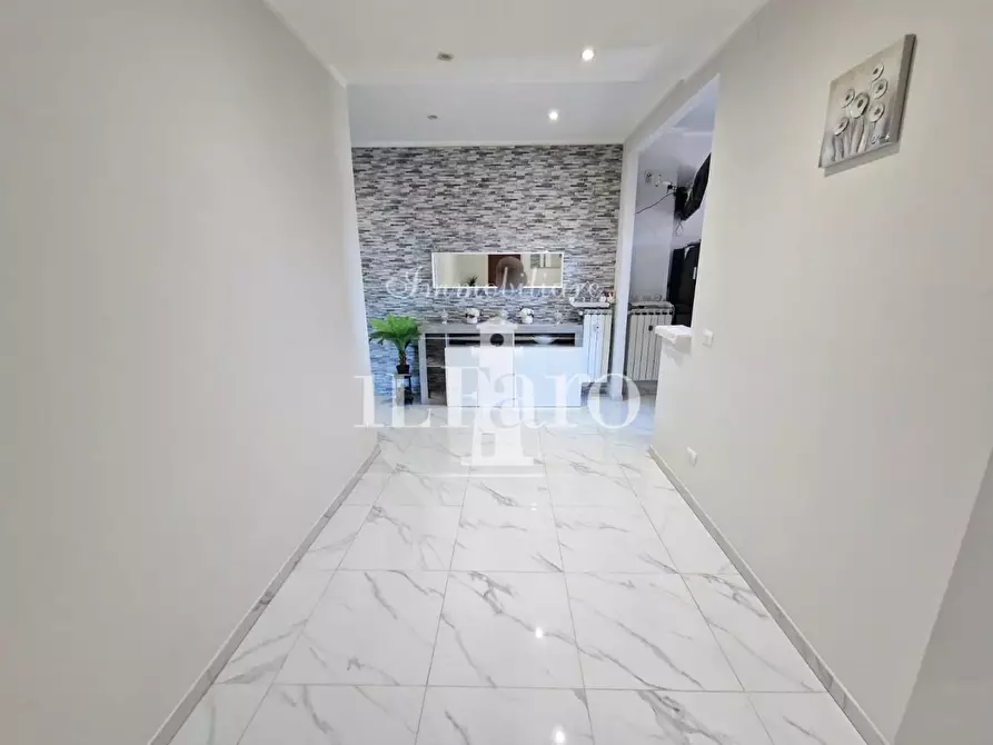 Immagine 6 di Appartamento in vendita  a Campi Bisenzio