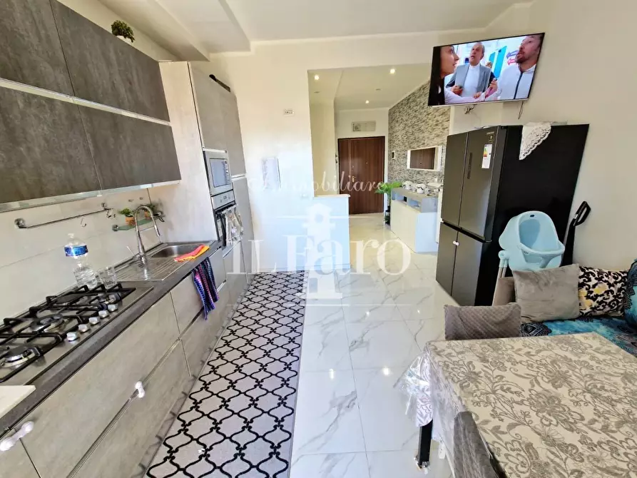 Immagine 5 di Appartamento in vendita  a Campi Bisenzio