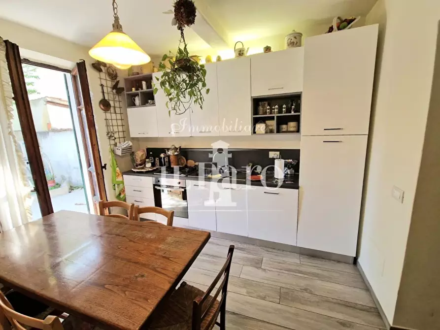 Immagine 6 di Appartamento in vendita  a Firenze