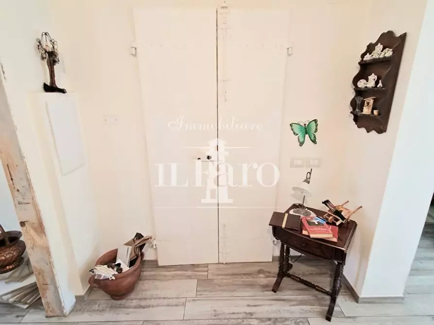 Immagine 13 di Appartamento in vendita  a Firenze