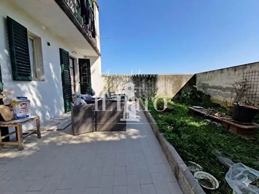 Immagine 3 di Appartamento in vendita  a Firenze