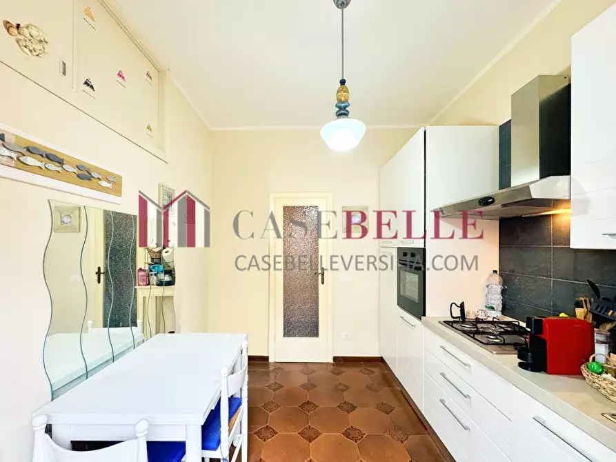 Immagine 6 di Appartamento in affitto  a Camaiore